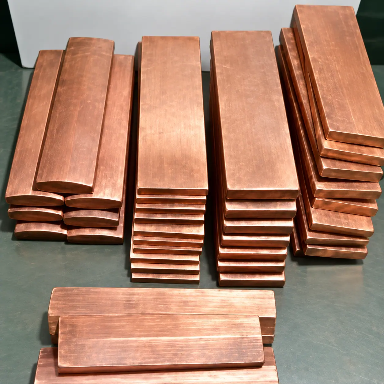 Stacked copper phosphorus bars